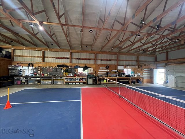 9000 S 19th Avenue, Bozeman, MT 59718