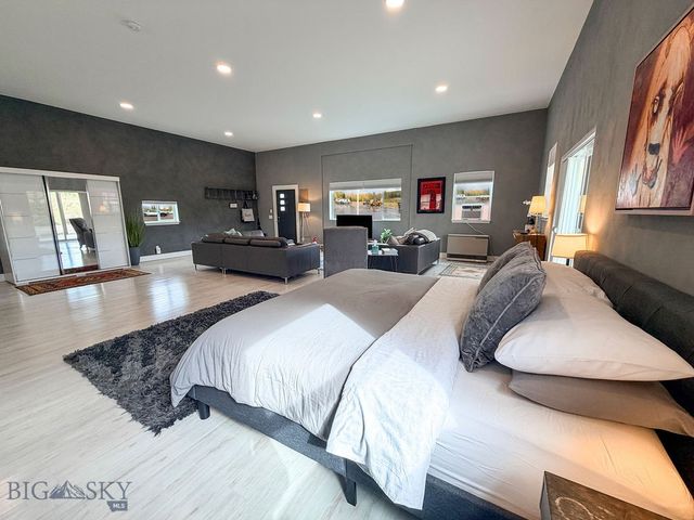 9000 S 19th Avenue, Bozeman, MT 59718