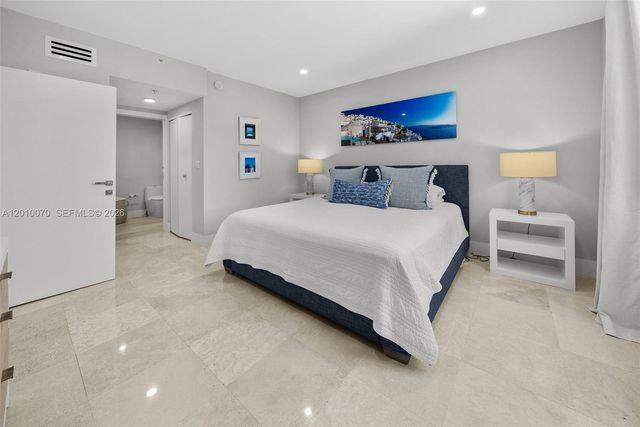 100 Meridian Ave 233, Miami Beach, FL 33139