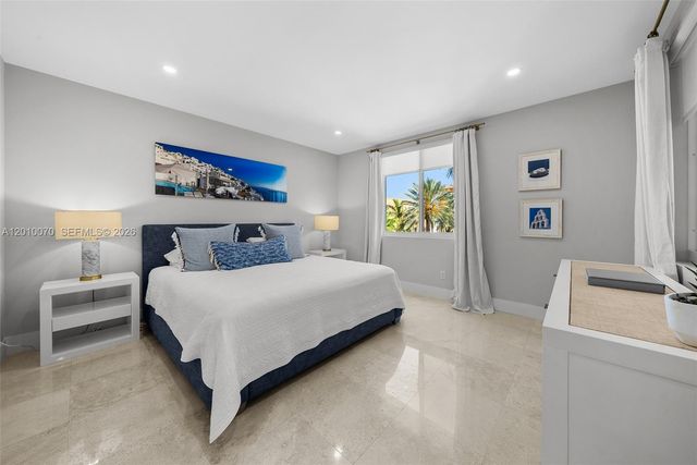 100 Meridian Ave 233, Miami Beach, FL 33139