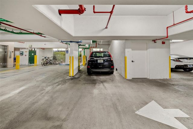 100 Meridian Ave 233, Miami Beach, FL 33139