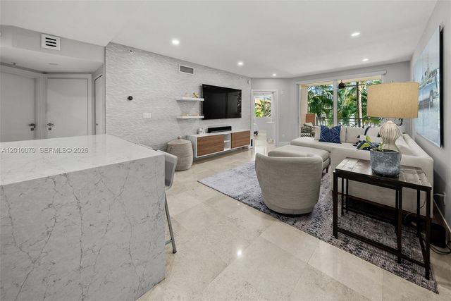100 Meridian Ave 233, Miami Beach, FL 33139