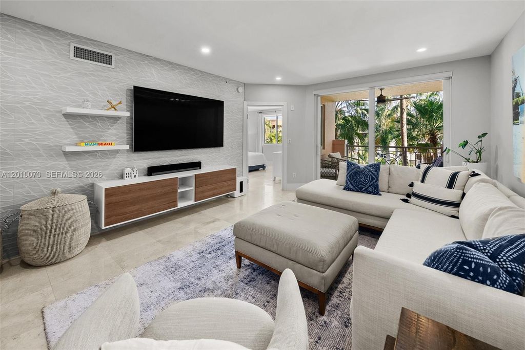 100 Meridian Ave 233, Miami Beach, FL 33139