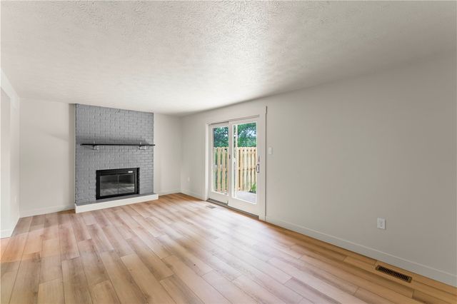 2909 Big Meadow Ct, South Fayette, PA 15017