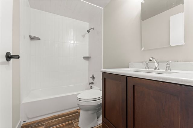 2909 Big Meadow Ct, South Fayette, PA 15017