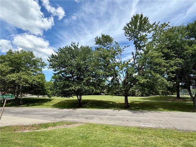 2909 Big Meadow Ct, South Fayette, PA 15017