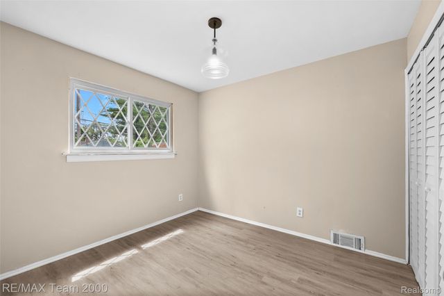 12846 Georgiana Avenue, Warren, MI 48089