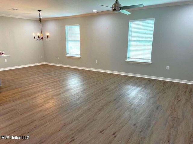 7 Villa Cove Drive, Gulfport, MS 39507