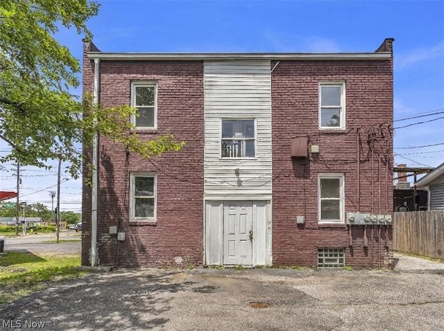 4657 Warner Road 3, Garfield Heights, OH 44125