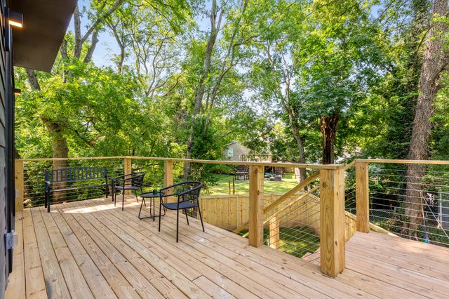 807B Morrow Rd, Nashville, TN 37209