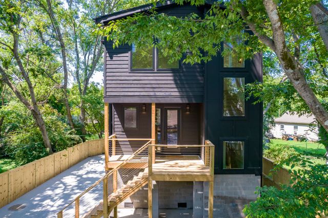 807B Morrow Rd, Nashville, TN 37209