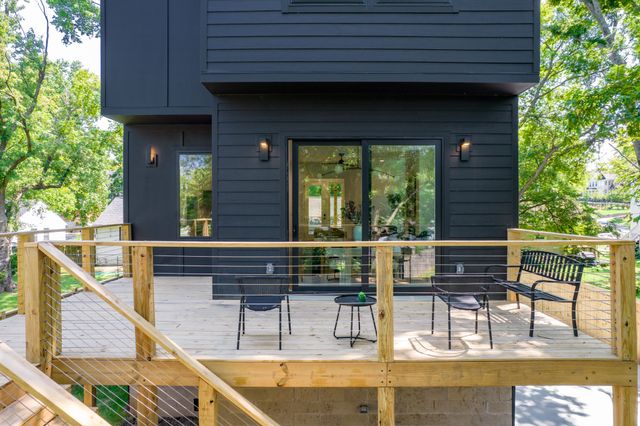 807B Morrow Rd, Nashville, TN 37209