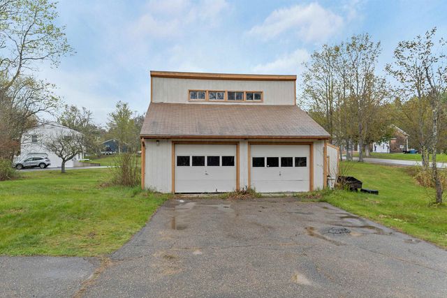 150 Farrarville Road, Belmont, NH 03220