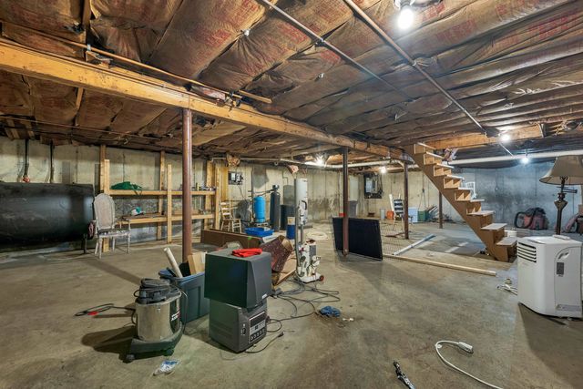 150 Farrarville Road, Belmont, NH 03220