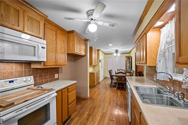 1015 Porter Avenue, Springdale, AR 72764