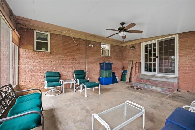 1015 Porter Avenue, Springdale, AR 72764