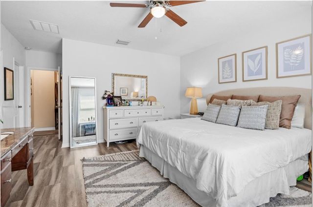 3901 SILVERLAKE WAY, Wesley Chapel, FL 33544