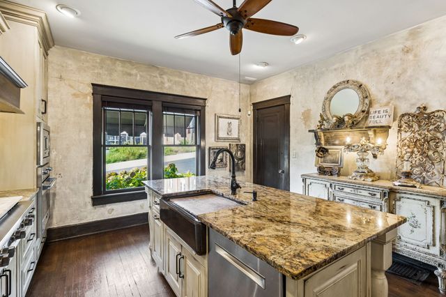 707 Inverness Ave, Nashville, TN 37204