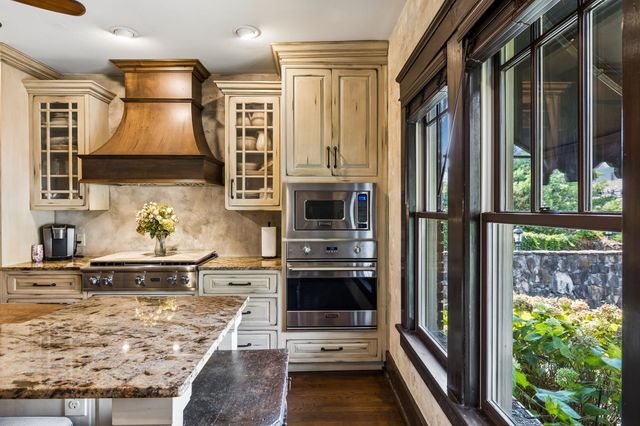 707 Inverness Ave, Nashville, TN 37204