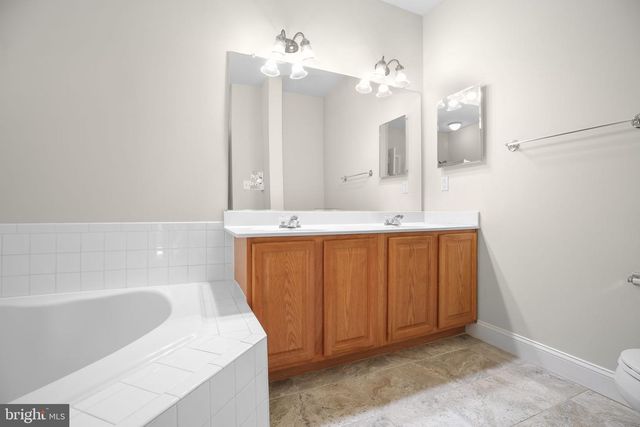 8934 MILFORD HAVEN CT #34A, Lorton, VA 22079