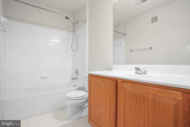 8934 MILFORD HAVEN CT #34A, Lorton, VA 22079