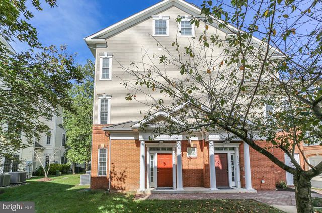 8934 MILFORD HAVEN CT #34A, Lorton, VA 22079