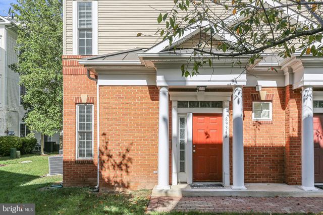 8934 MILFORD HAVEN CT #34A, Lorton, VA 22079