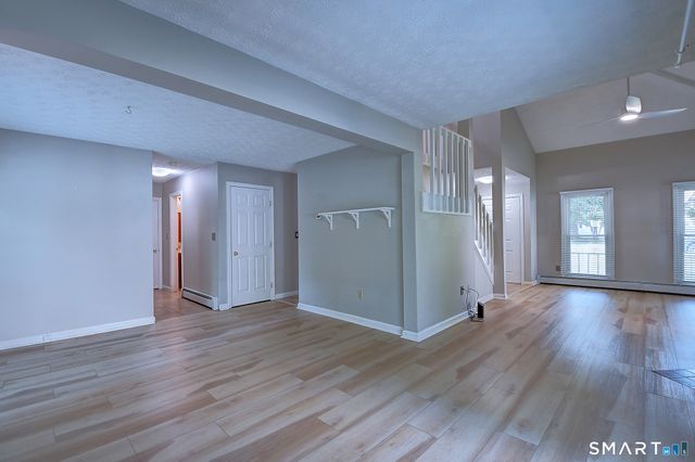 16 Arrowwood Circle 16, South Windsor, CT 06074