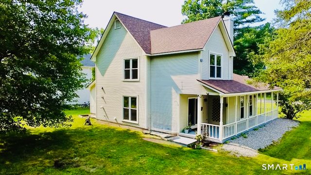 16 Arrowwood Circle 16, South Windsor, CT 06074