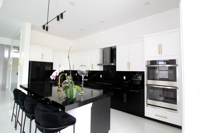 10195 SW Latium Way, Port St. Lucie, Port St Lucie, FL 34987