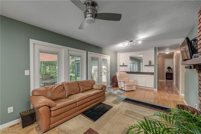 5920 Mills Creek Lane, North Ridgeville, OH 44039