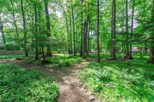 5920 Mills Creek Lane, North Ridgeville, OH 44039