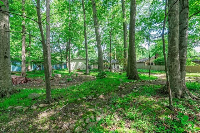 5920 Mills Creek Lane, North Ridgeville, OH 44039