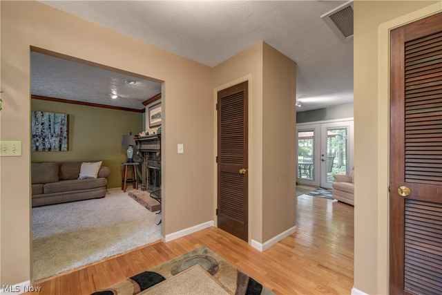 5920 Mills Creek Lane, North Ridgeville, OH 44039