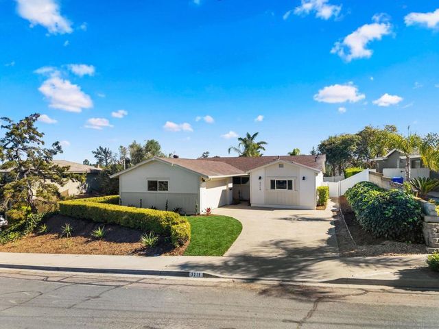 5219 Gaylord Dr, San Diego, CA 92117