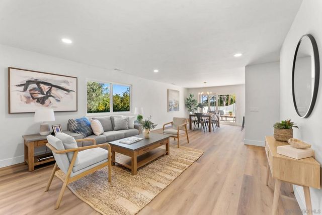 5219 Gaylord Dr, San Diego, CA 92117