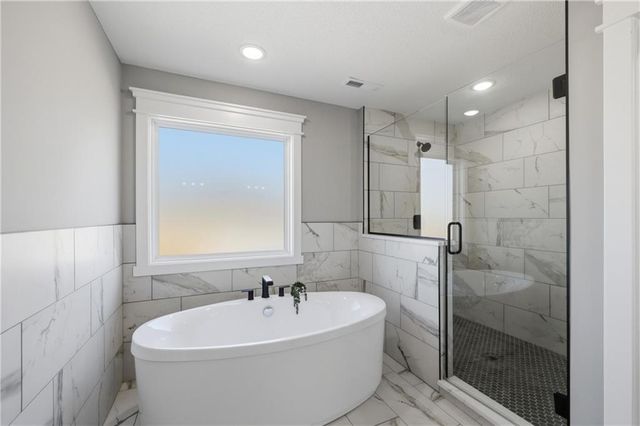 7901 Hoot Owl Street, Blue Springs, MO 64014