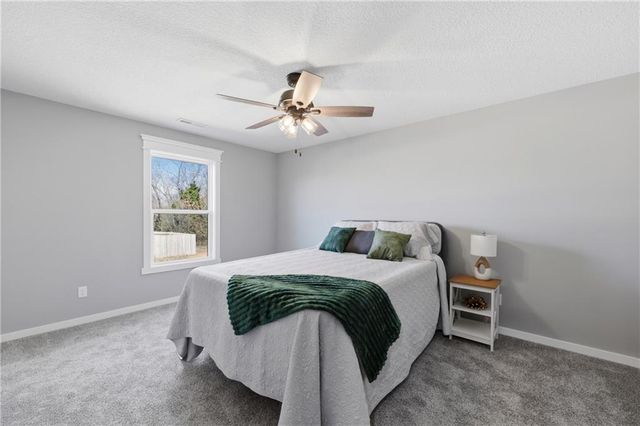 7901 Hoot Owl Street, Blue Springs, MO 64014