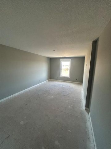 7901 Hoot Owl Street, Blue Springs, MO 64014