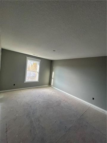 7901 Hoot Owl Street, Blue Springs, MO 64014