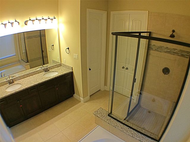 4440 Illinwek Drive, Carrollton, TX 75010