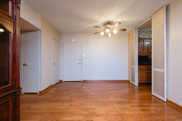 700 E 9th 11J, Little Rock, AR 72202