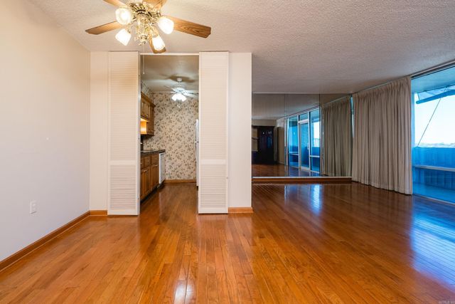 700 E 9th 11J, Little Rock, AR 72202