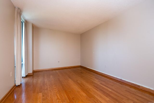 700 E 9th 11J, Little Rock, AR 72202