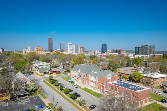 700 E 9th 11J, Little Rock, AR 72202