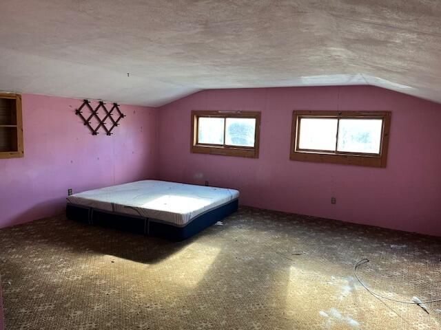 8799 Garbow Road, Howard City, MI 49329