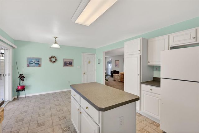 698 San Simeon Place, Forks Twp, PA 18040