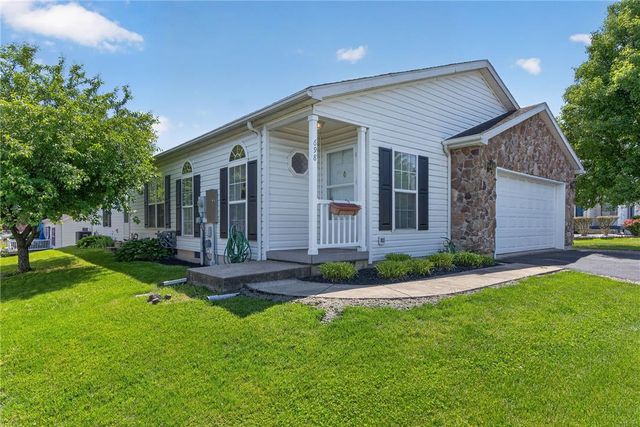 698 San Simeon Place, Forks Twp, PA 18040