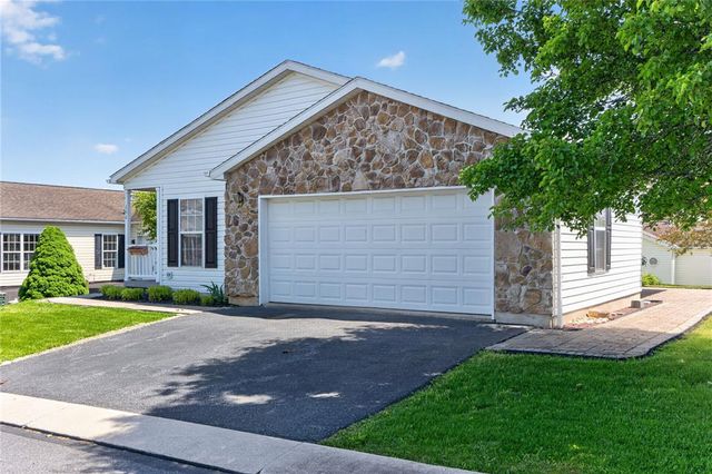 698 San Simeon Place, Forks Twp, PA 18040