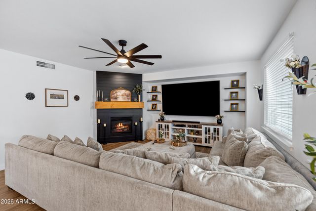 21628 N 85TH Avenue, Peoria, AZ 85382